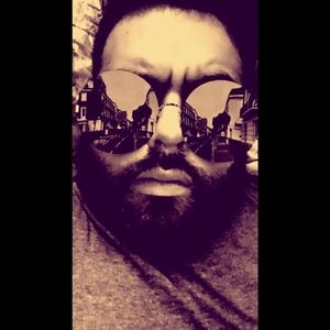 Meet your Posher, Erick